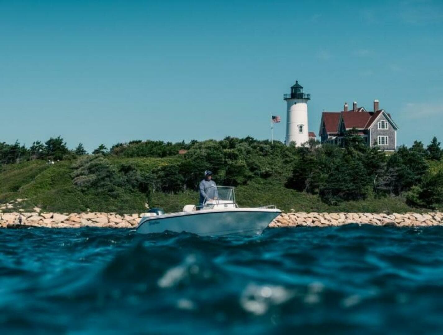 2025 Edgewater 170 CC