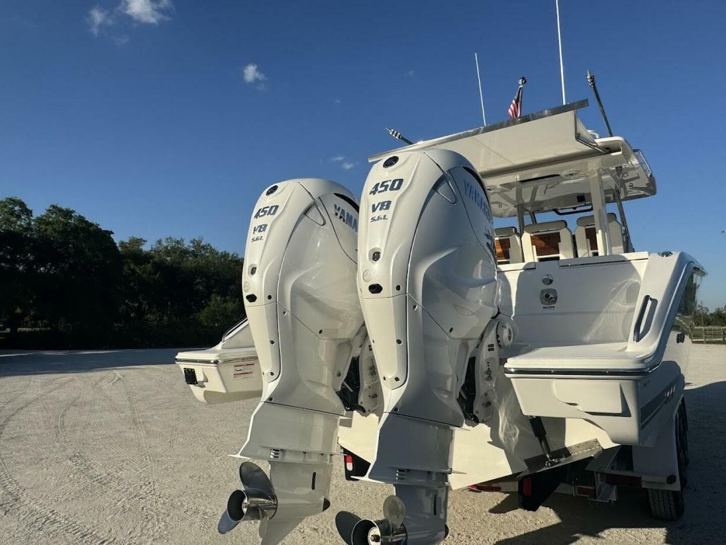 2024 Pursuit S358 — photo 11