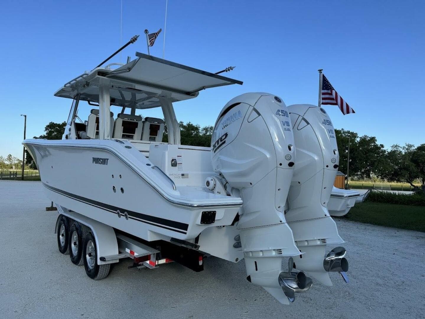 2024 Pursuit S358 — photo 5