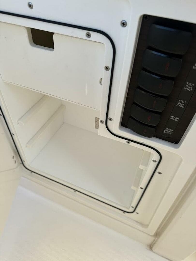 2024 Pursuit S358 — photo 23