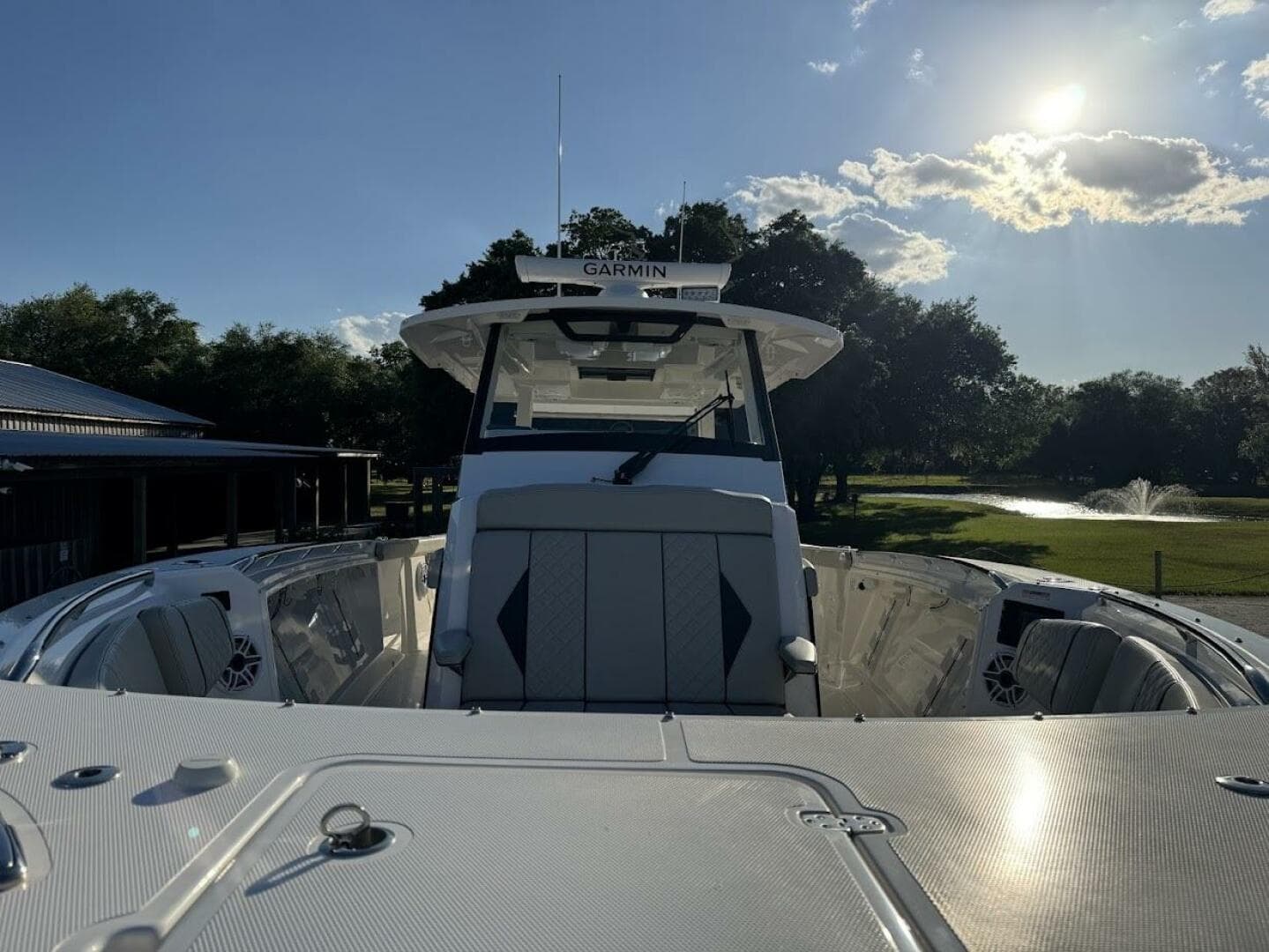 2024 Pursuit S358 — photo 9