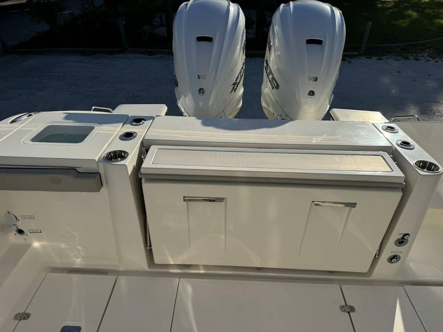 2024 Pursuit S358 — photo 17