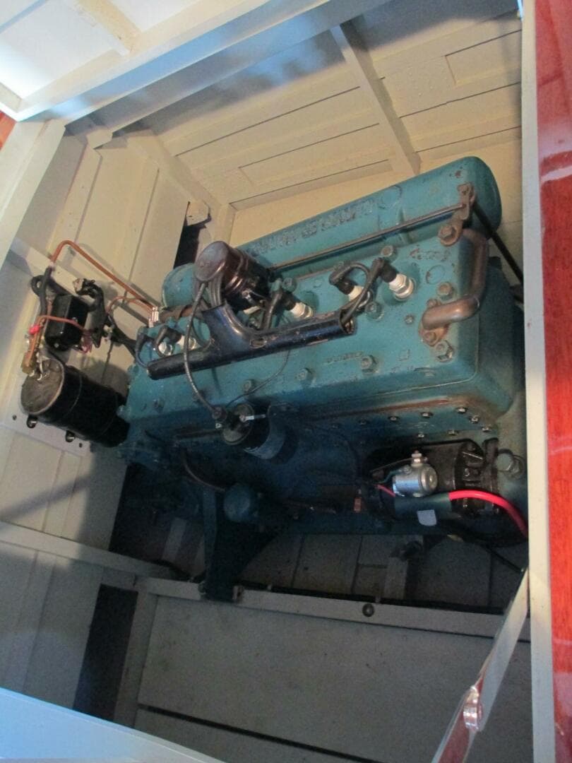 1929 Chris-Craft Triple Cockpit Runabout — photo 9