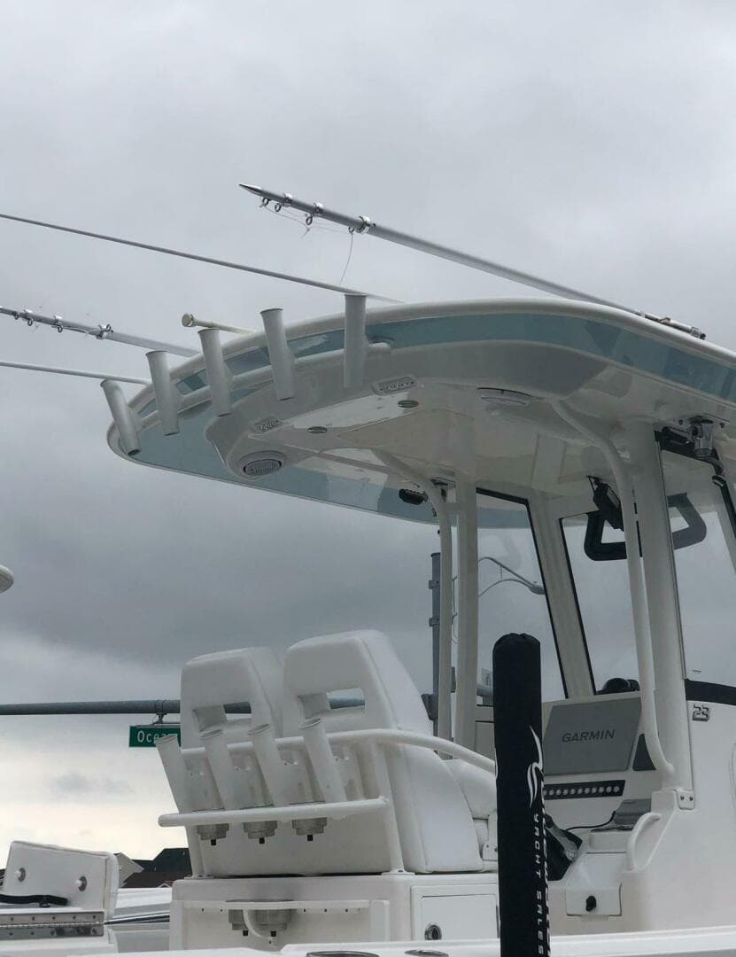 2020 Regulator 23 CC — photo 10