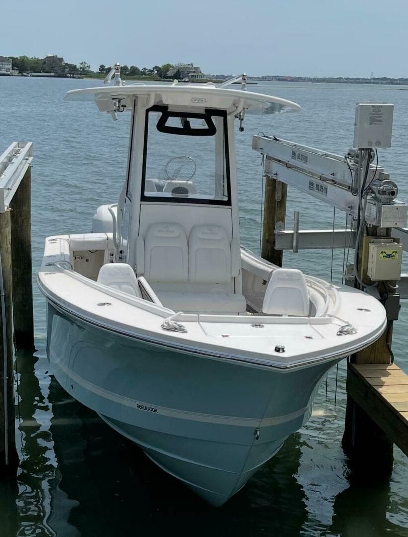 2020 Regulator 23 CC — photo 8