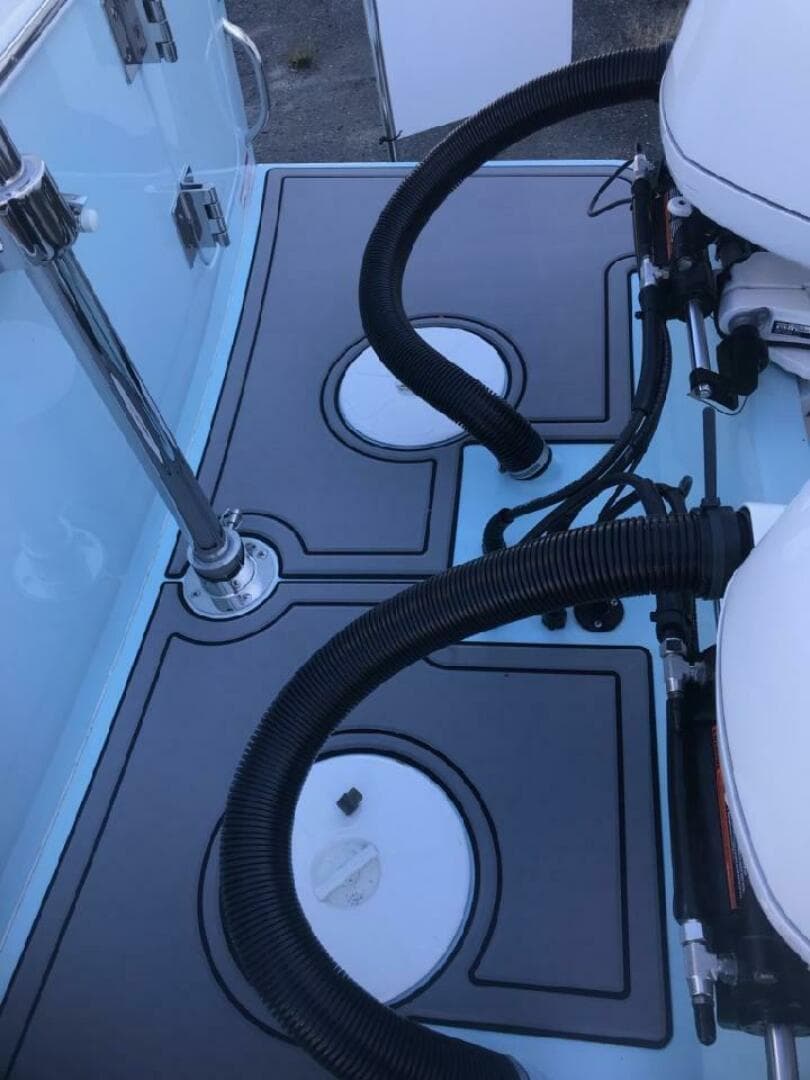 2020 Regulator 23 CC — photo 16