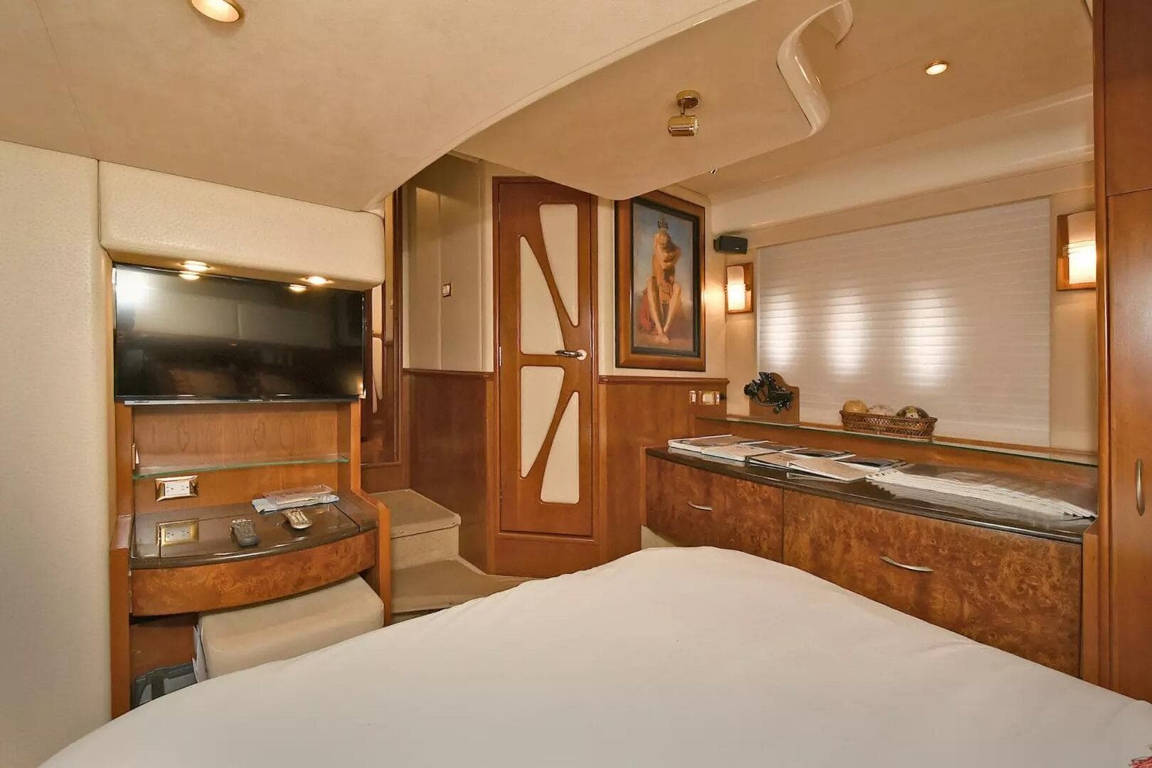 2009 Silverton 52 Ovation — photo 18