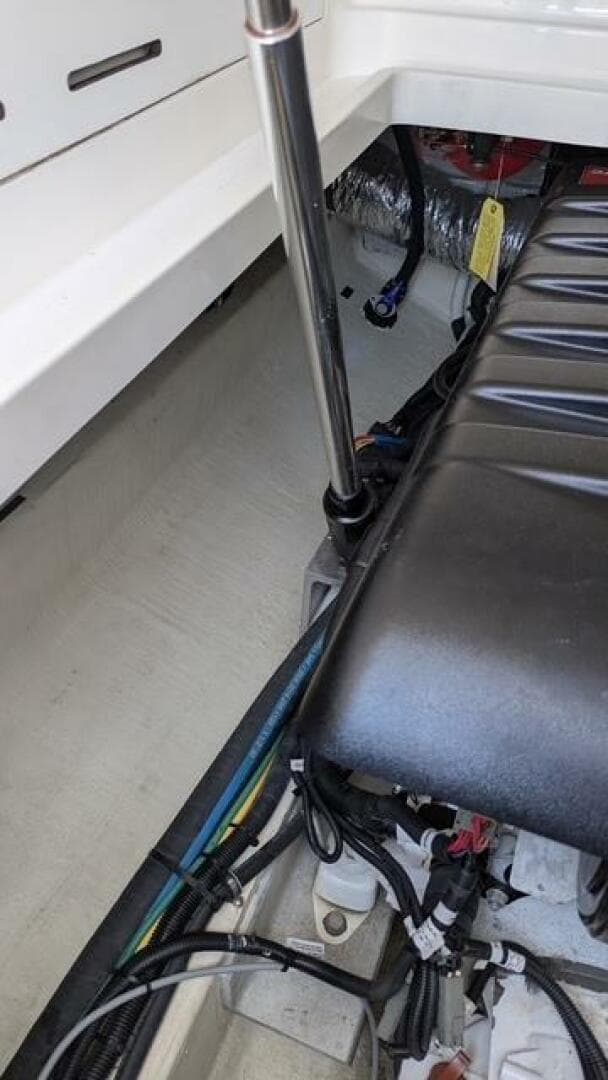 2011 Back Cove 30 — photo 14