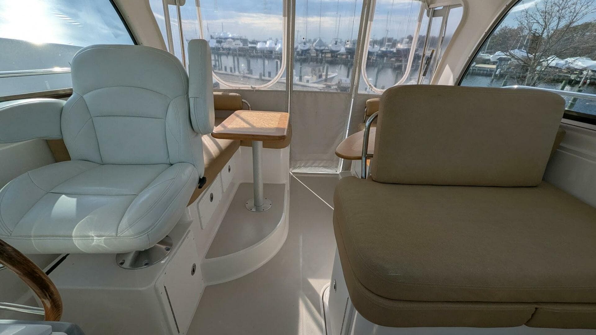 2011 Back Cove 30 — photo 10