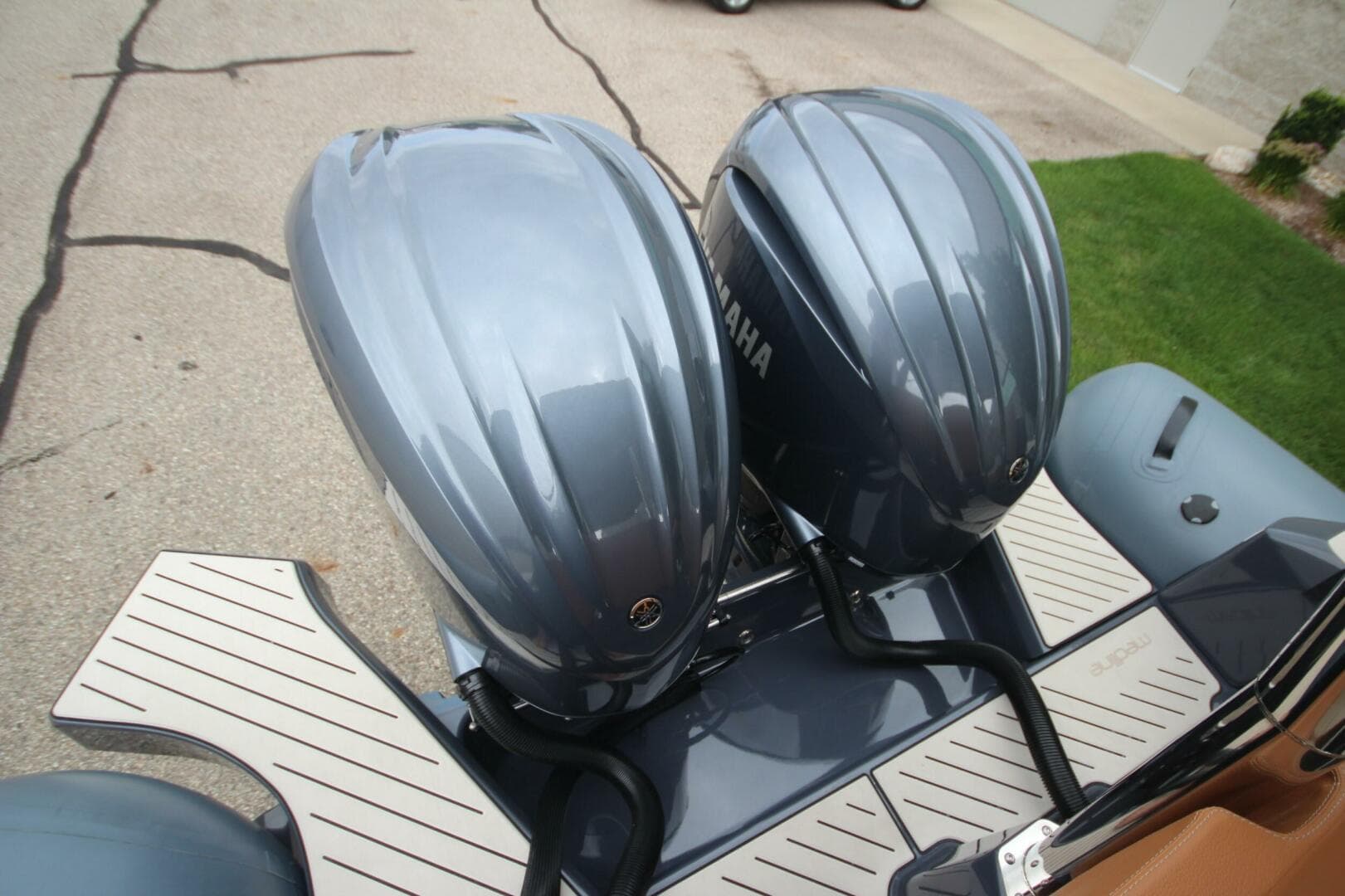 2024 Zodiac Medline 9 Neo — photo 8