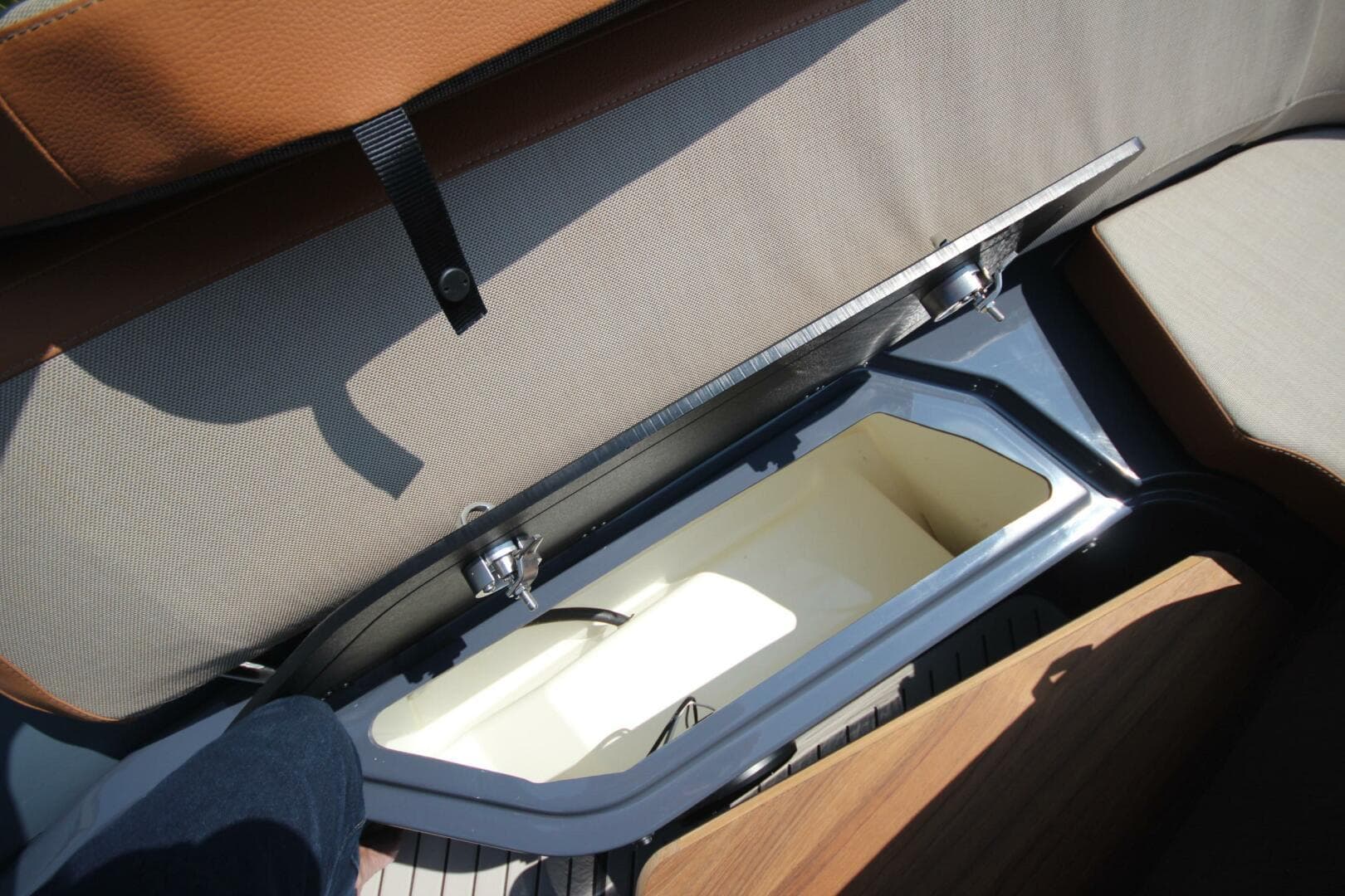 2024 Zodiac Medline 9 Neo — photo 37