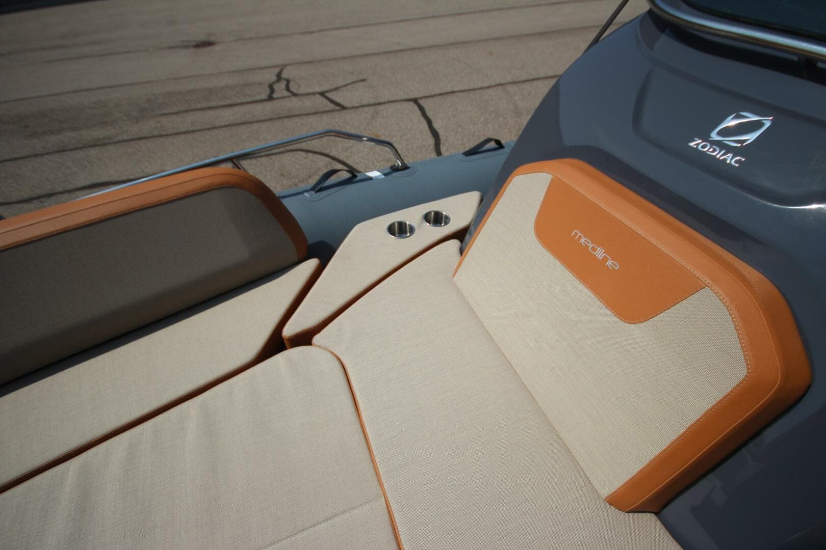 2024 Zodiac Medline 9 Neo — photo 38