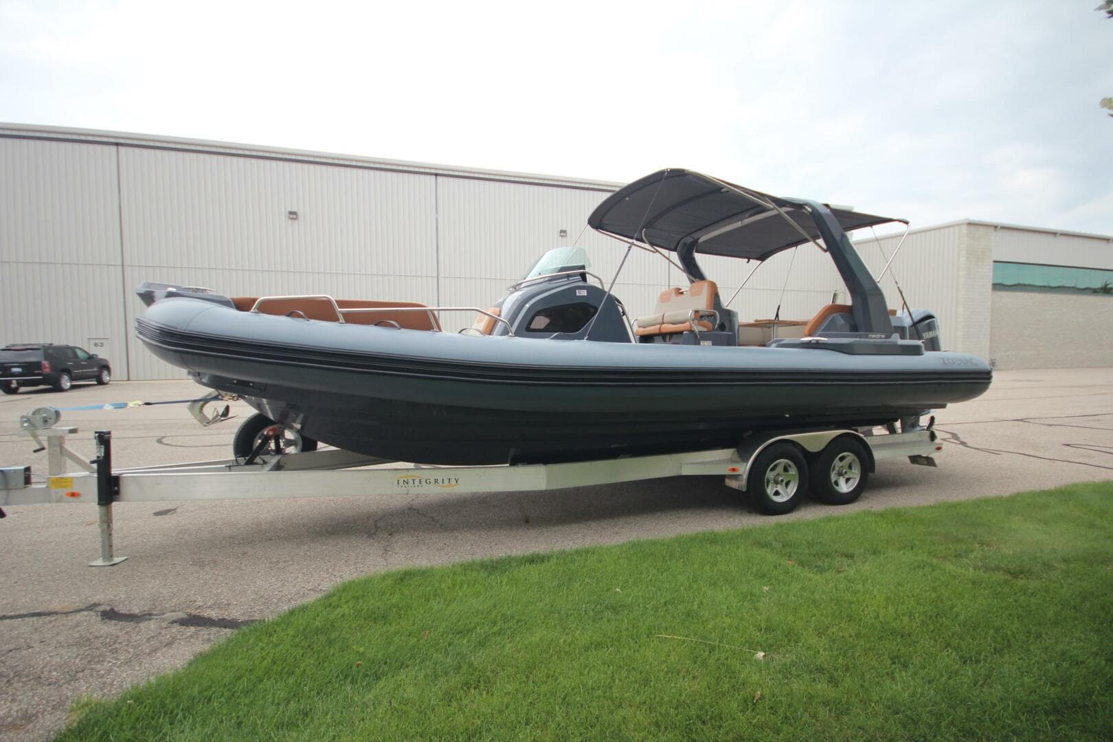 2024 Zodiac Medline 9 Neo — photo 5