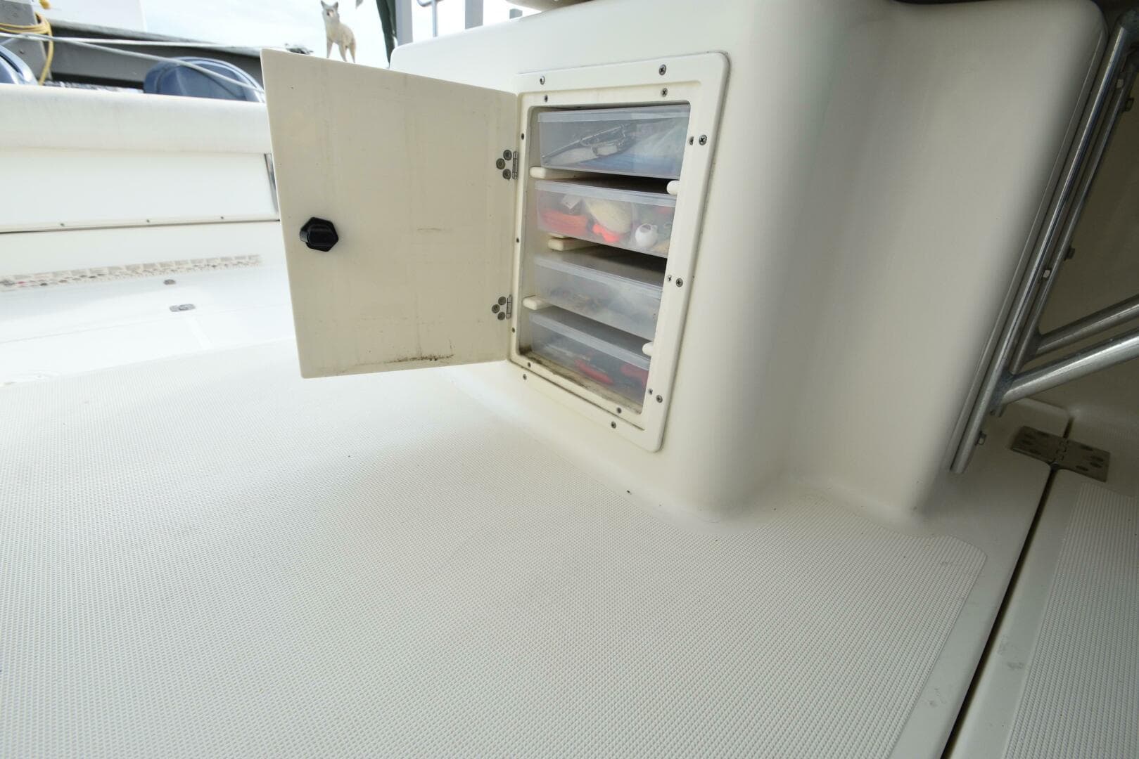 2005 Pursuit 3070 Offshore Express — photo 14