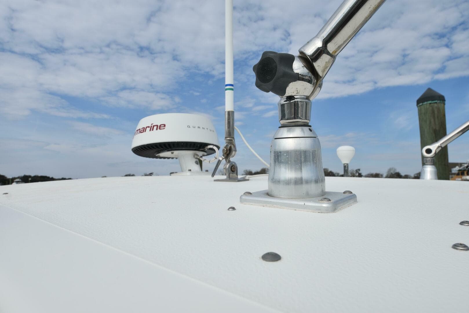 2005 Pursuit 3070 Offshore Express — photo 36