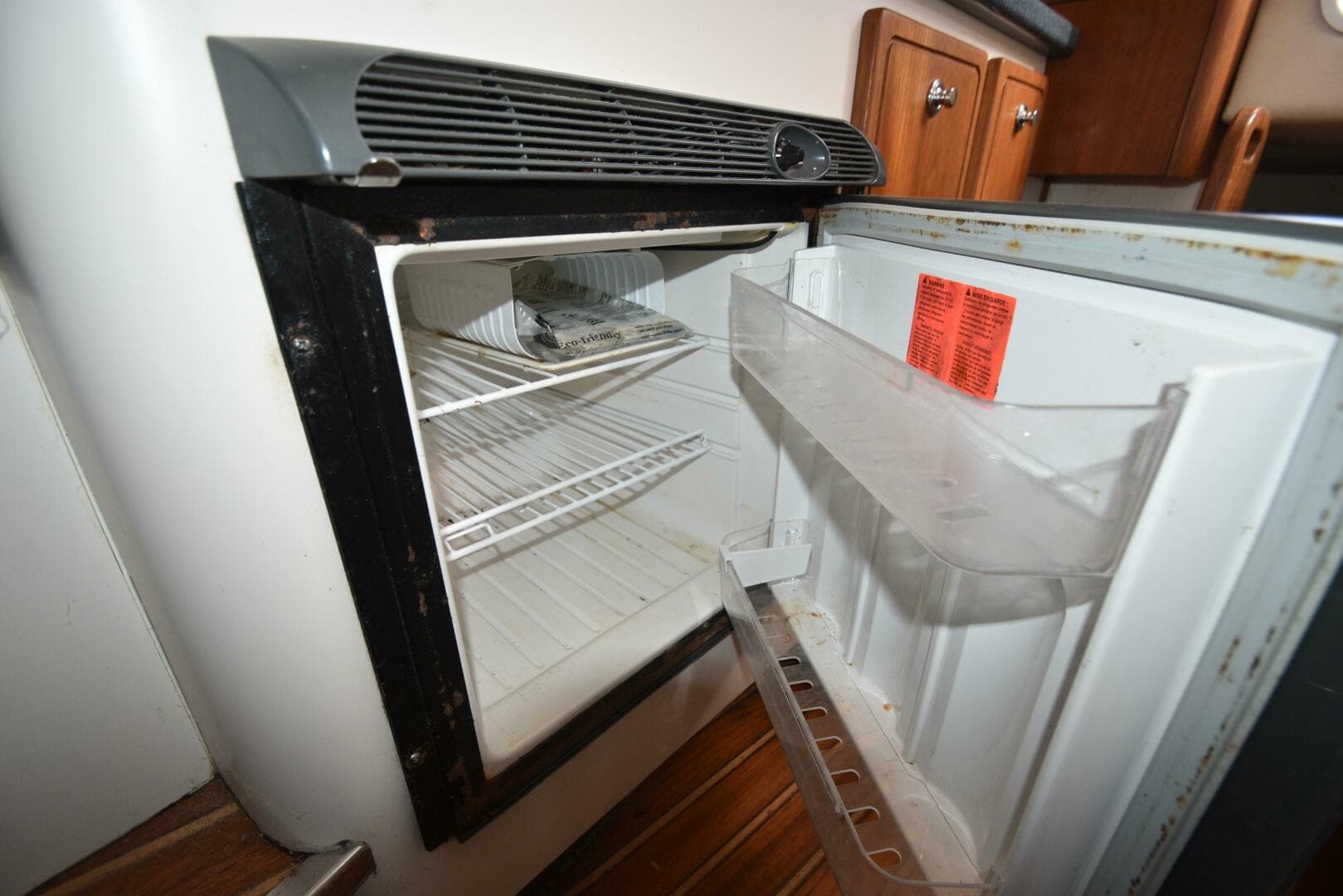 2005 Pursuit 3070 Offshore Express — photo 28