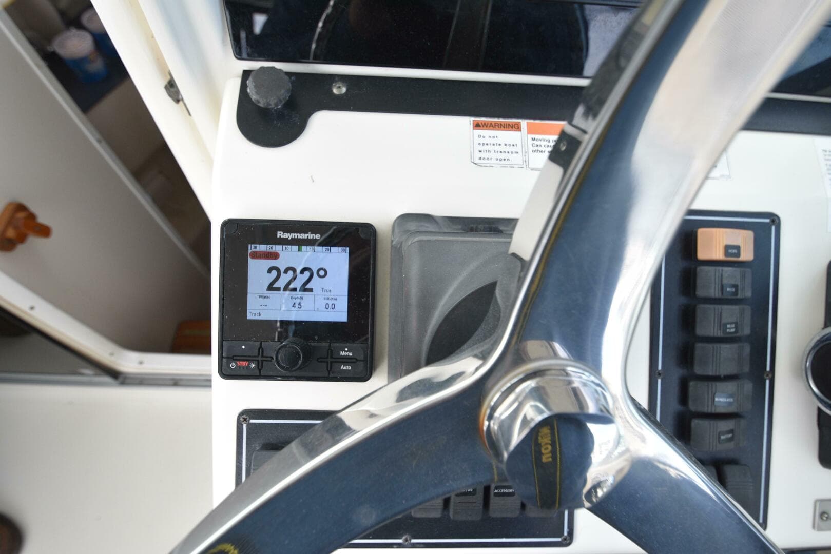 2005 Pursuit 3070 Offshore Express — photo 42