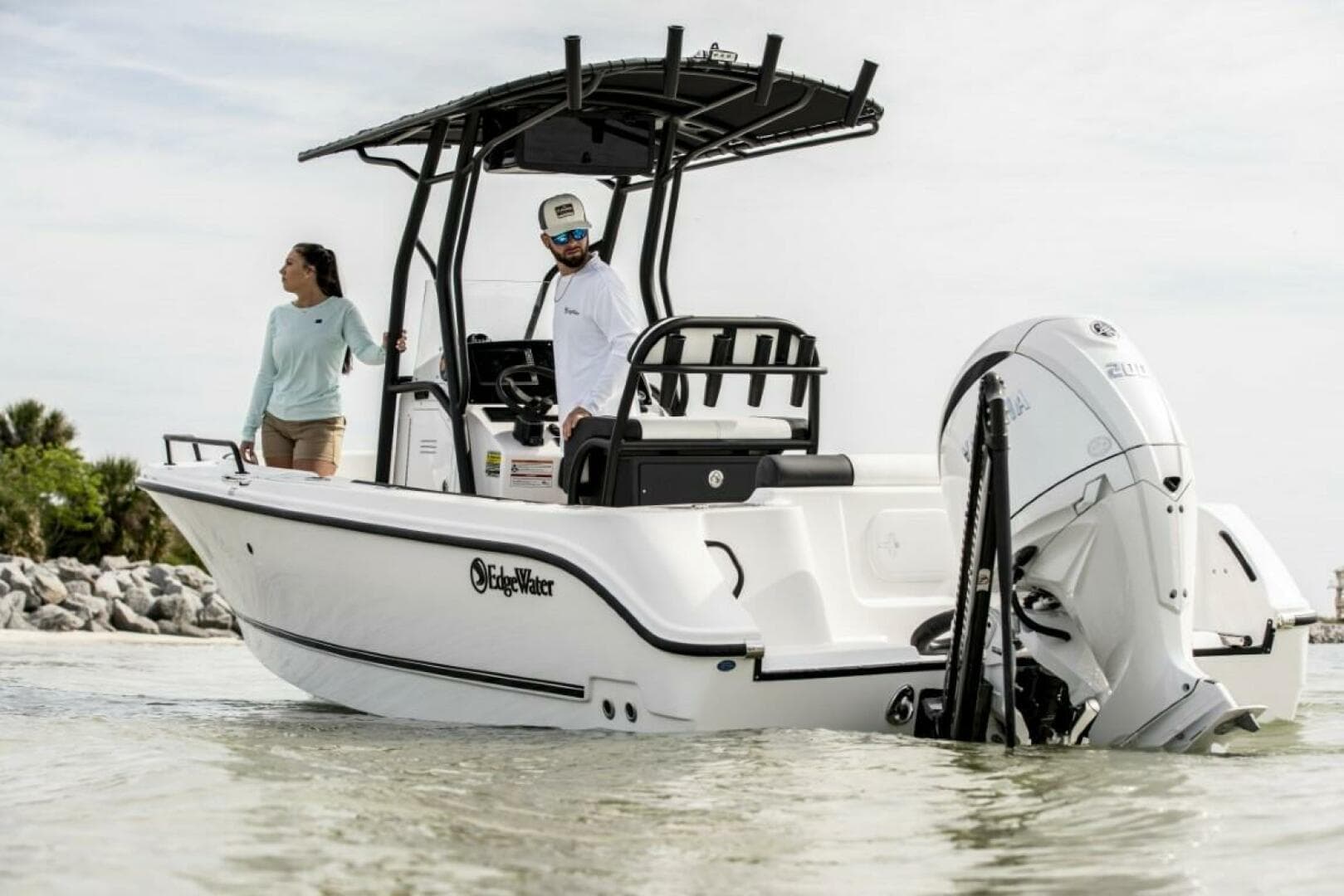 2025 Edgewater 208 CC — photo 3