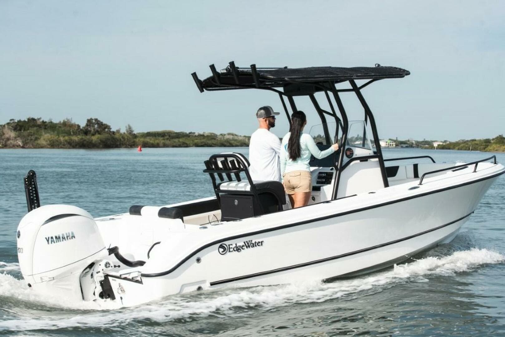 2025 Edgewater 208 CC