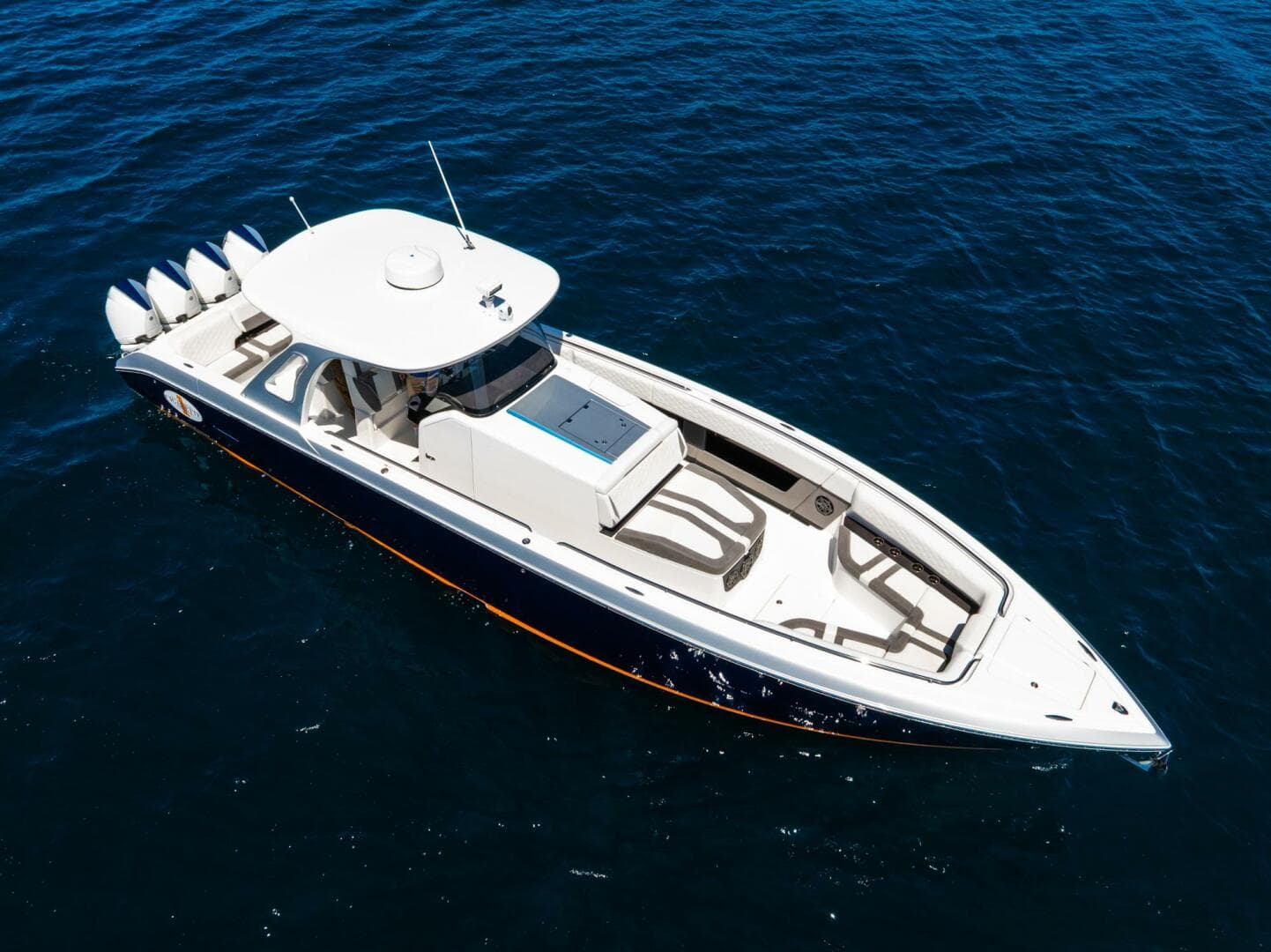 2019 Cigarette 41 Gtr Reserve — photo 7