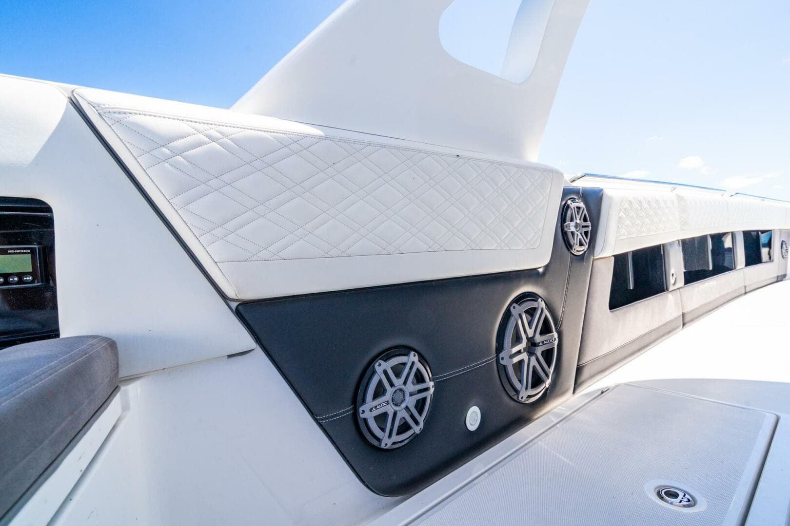 2019 Cigarette 41 Gtr Reserve — photo 29