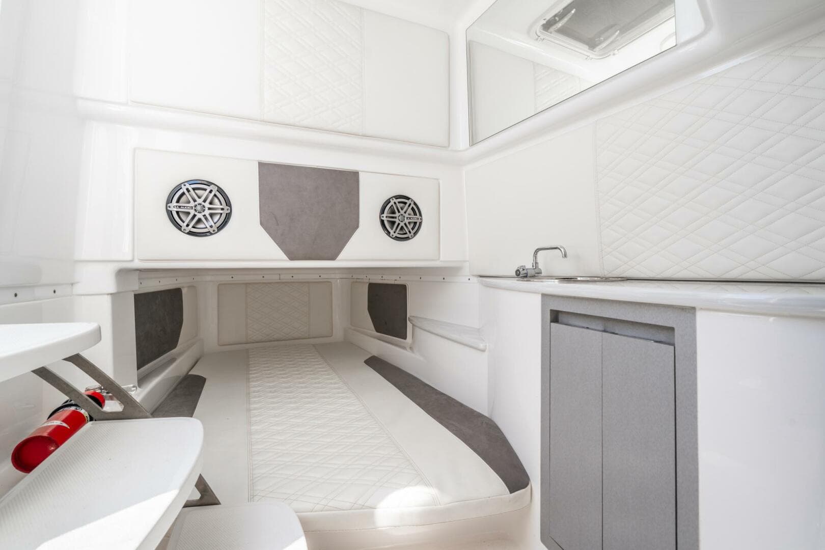 2019 Cigarette 41 Gtr Reserve — photo 15