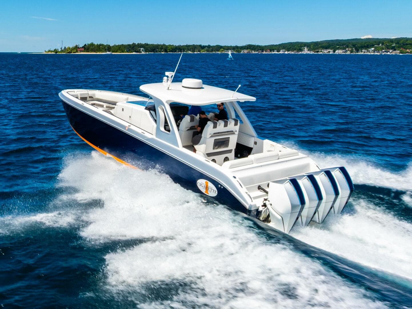 2019 Cigarette 41 Gtr Reserve — photo 9