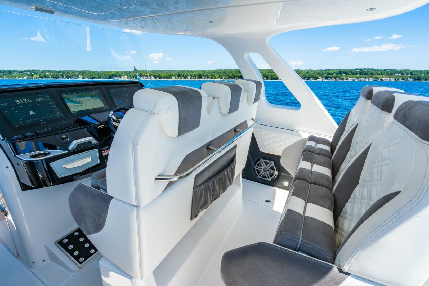 2019 Cigarette 41 Gtr Reserve — photo 50