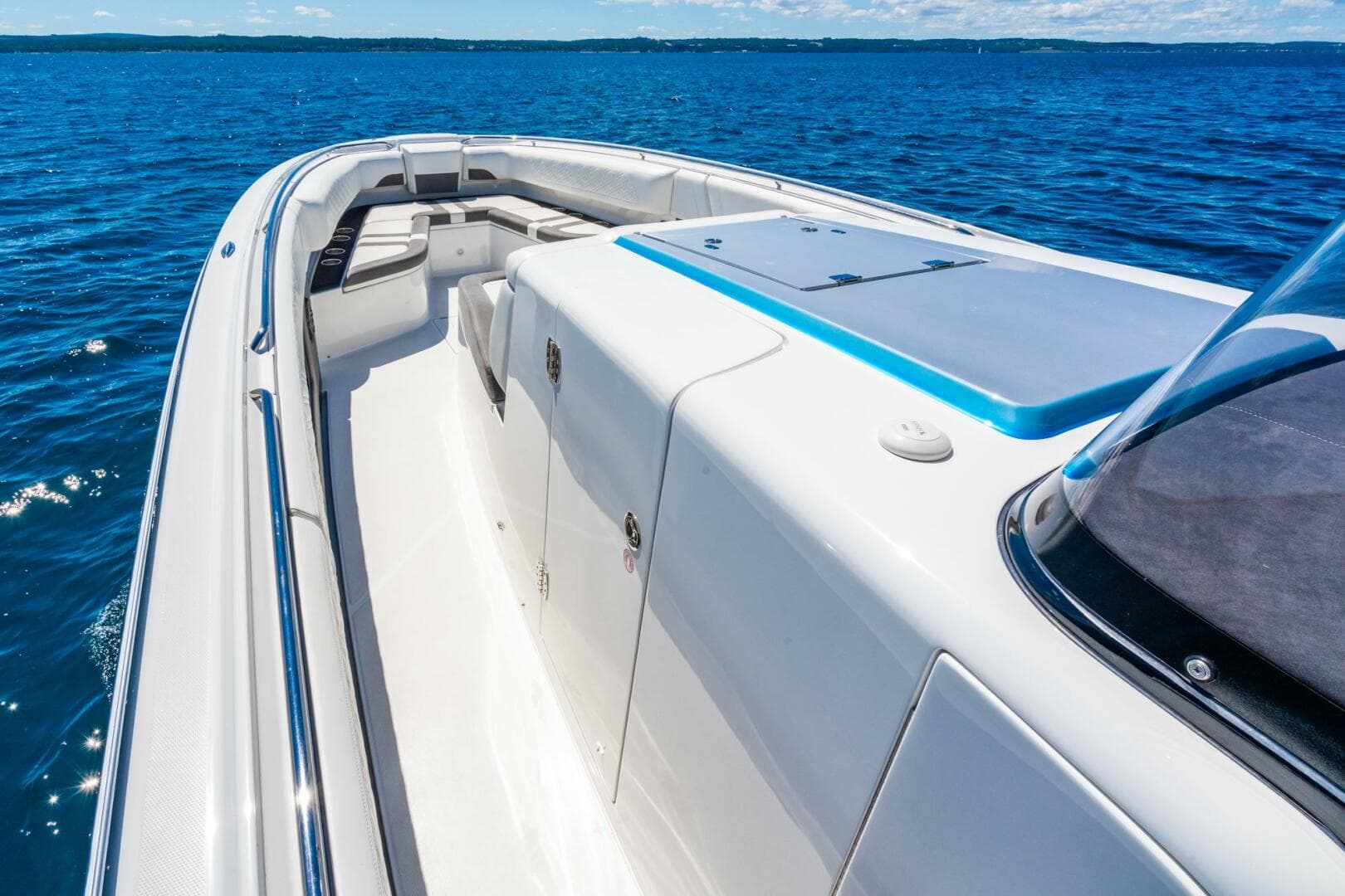 2019 Cigarette 41 Gtr Reserve — photo 40