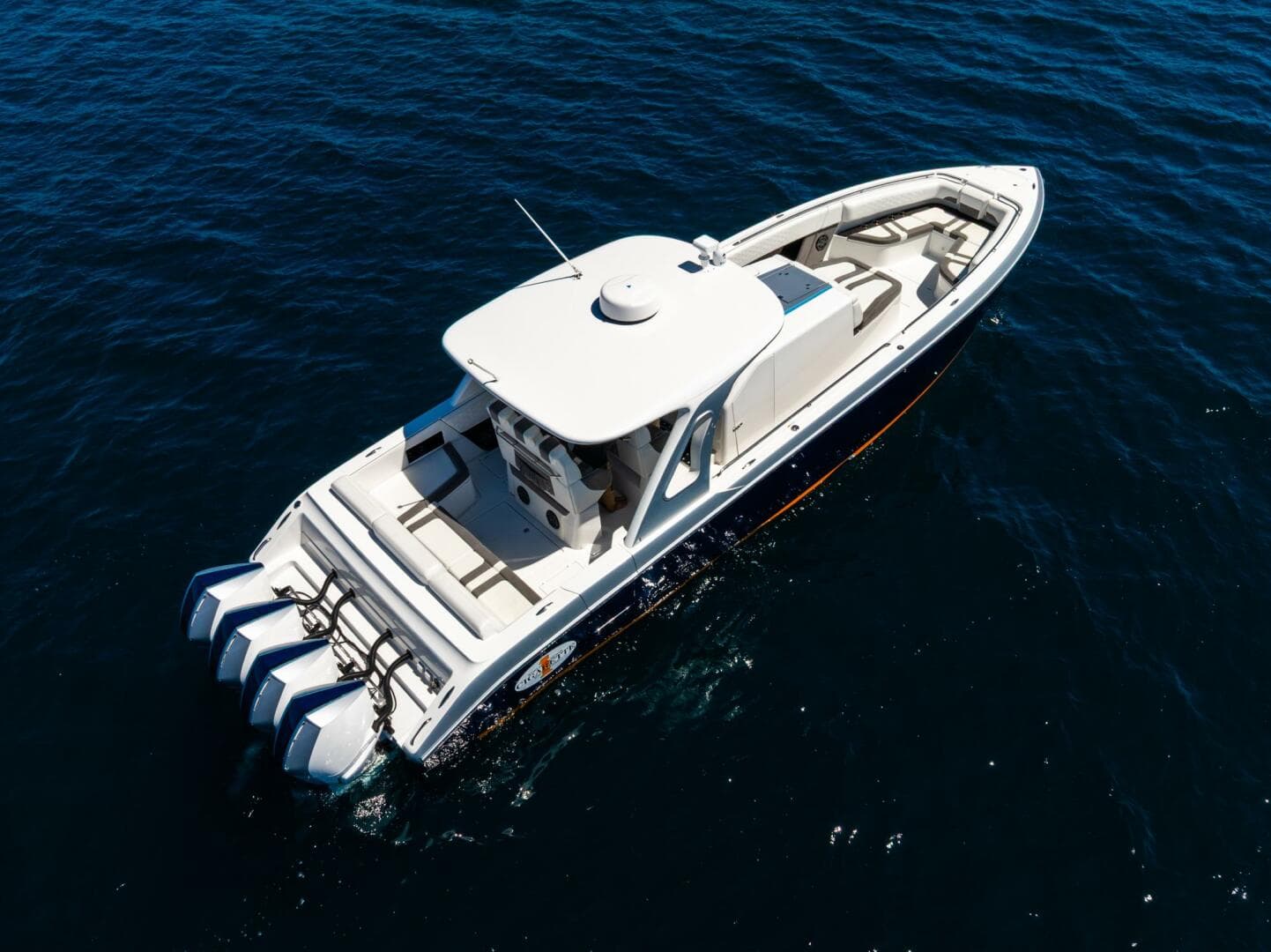 2019 Cigarette 41 Gtr Reserve — photo 8