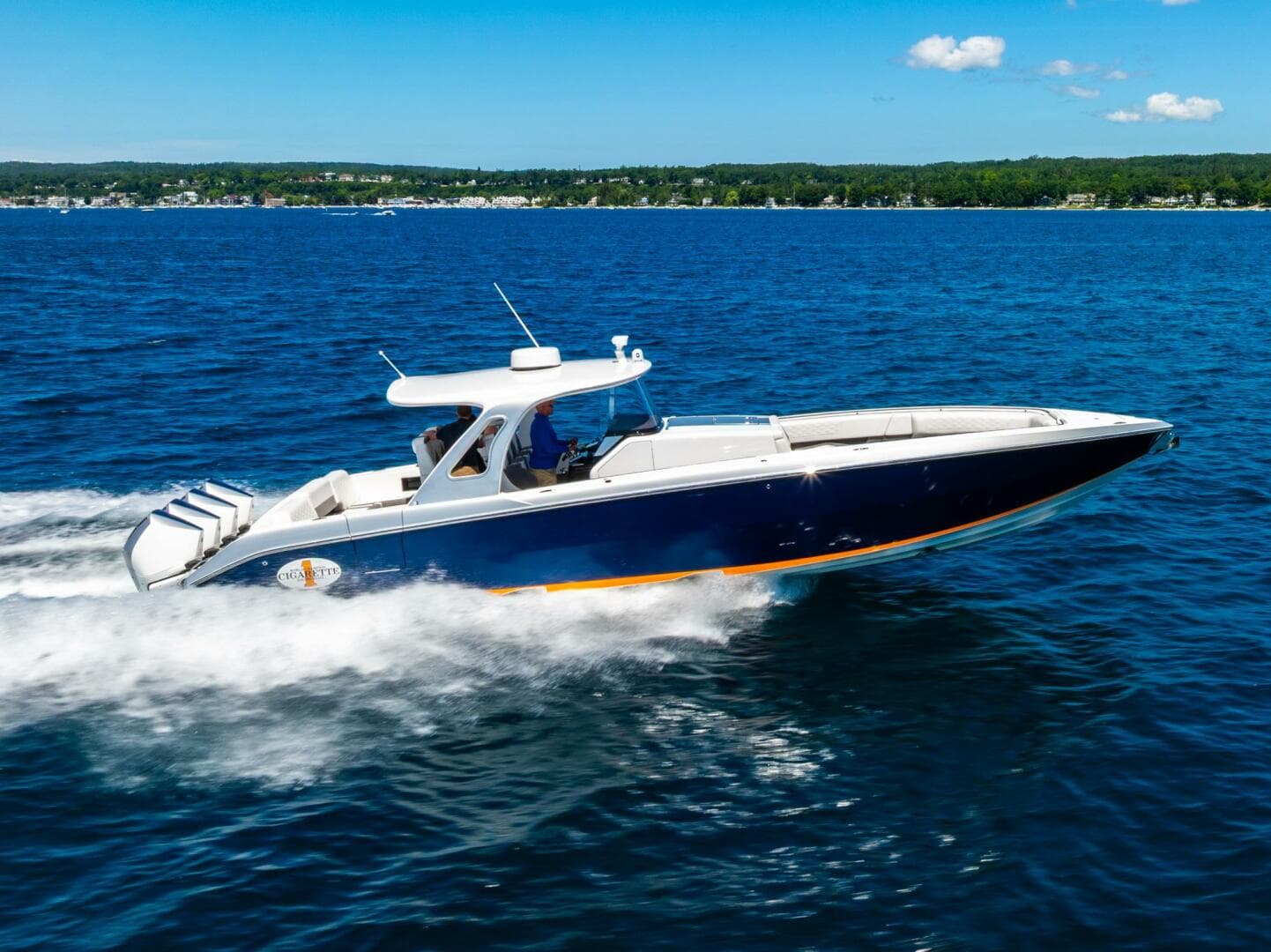 2019 Cigarette 41 Gtr Reserve — photo 13