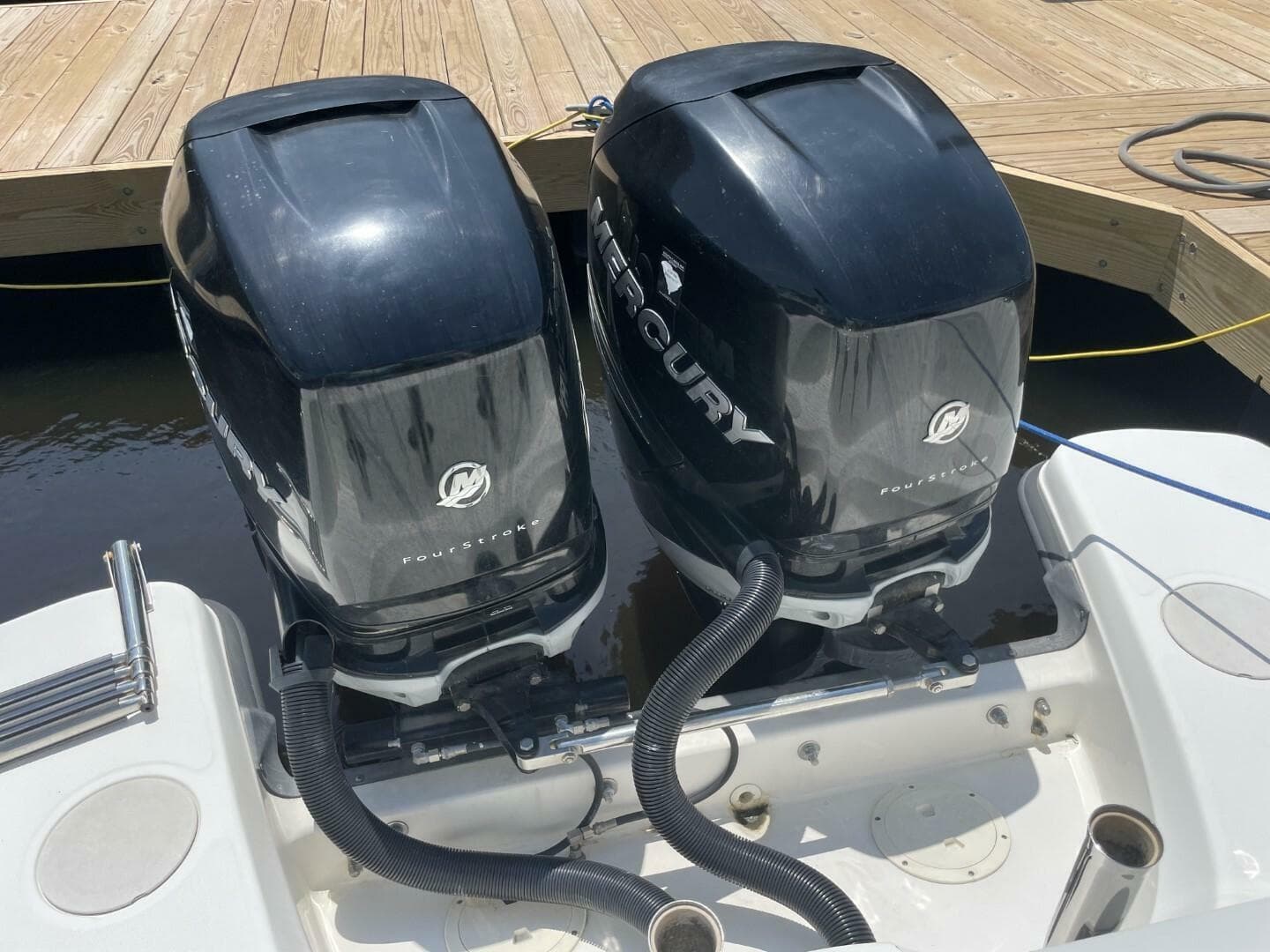 2016 Boston Whaler 270 Vantage — photo 39