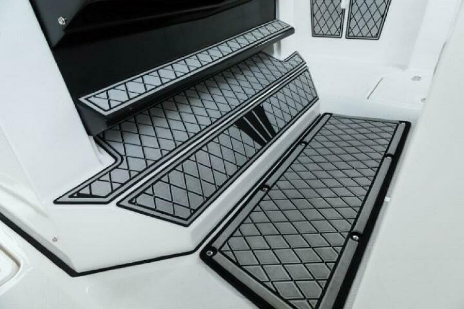 2025 Wellcraft 302 Fisherman — photo 15