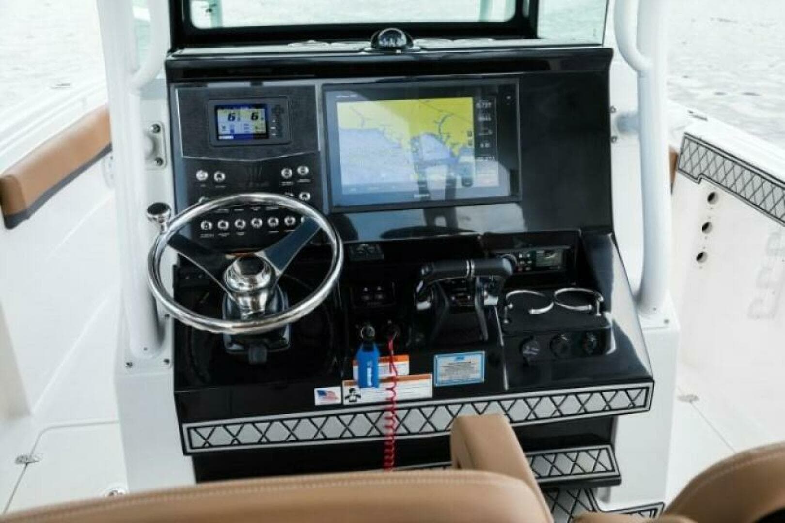 2025 Wellcraft 302 Fisherman — photo 6