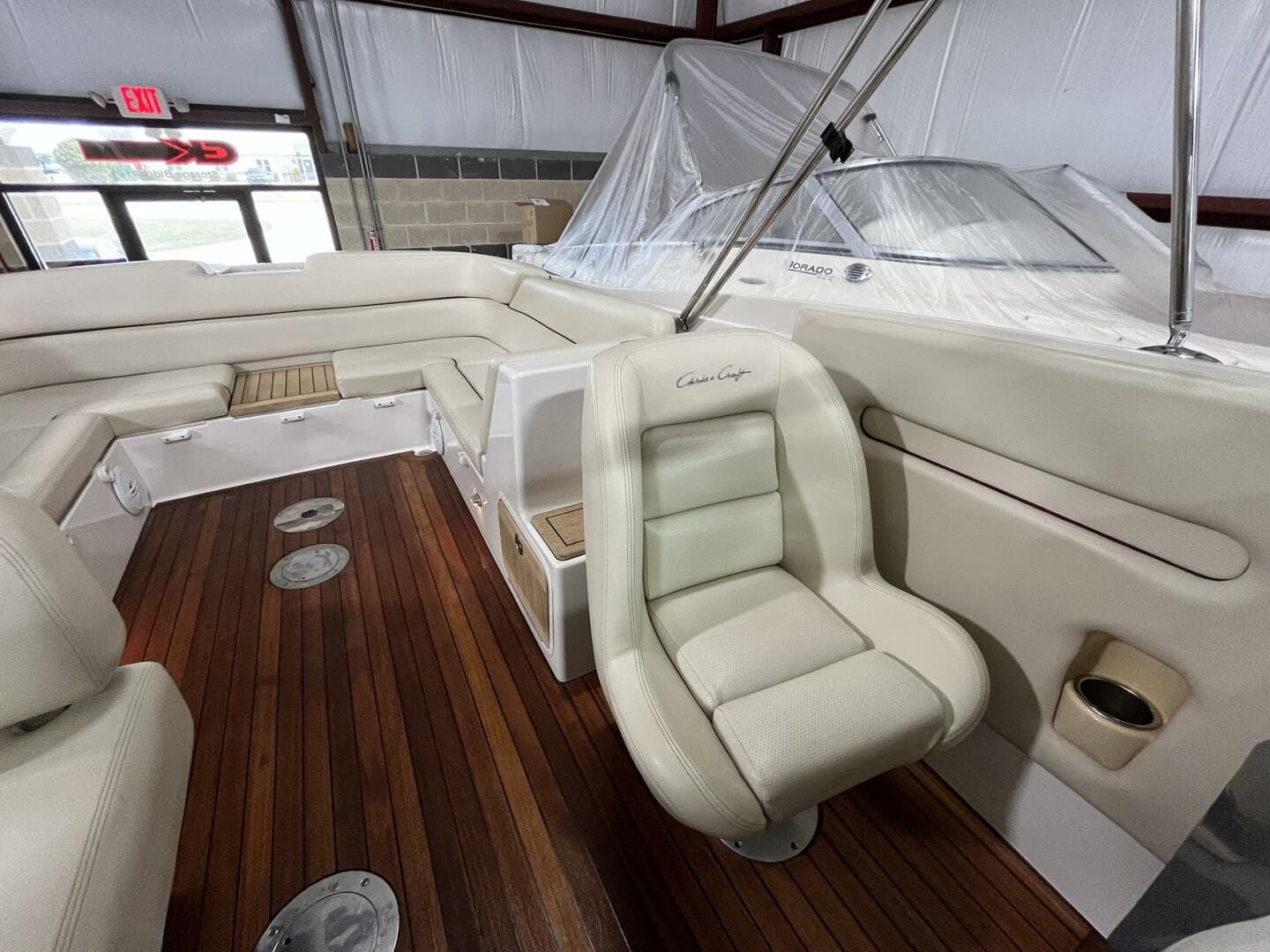 2005 Chris-Craft Corsair 28 — photo 19