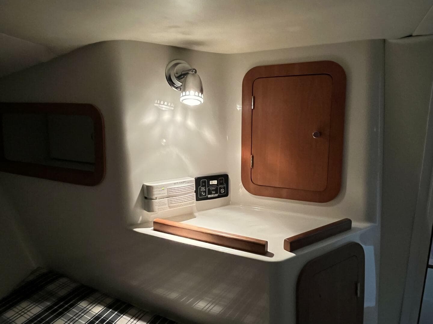 2005 Chris-Craft Corsair 28 — photo 34