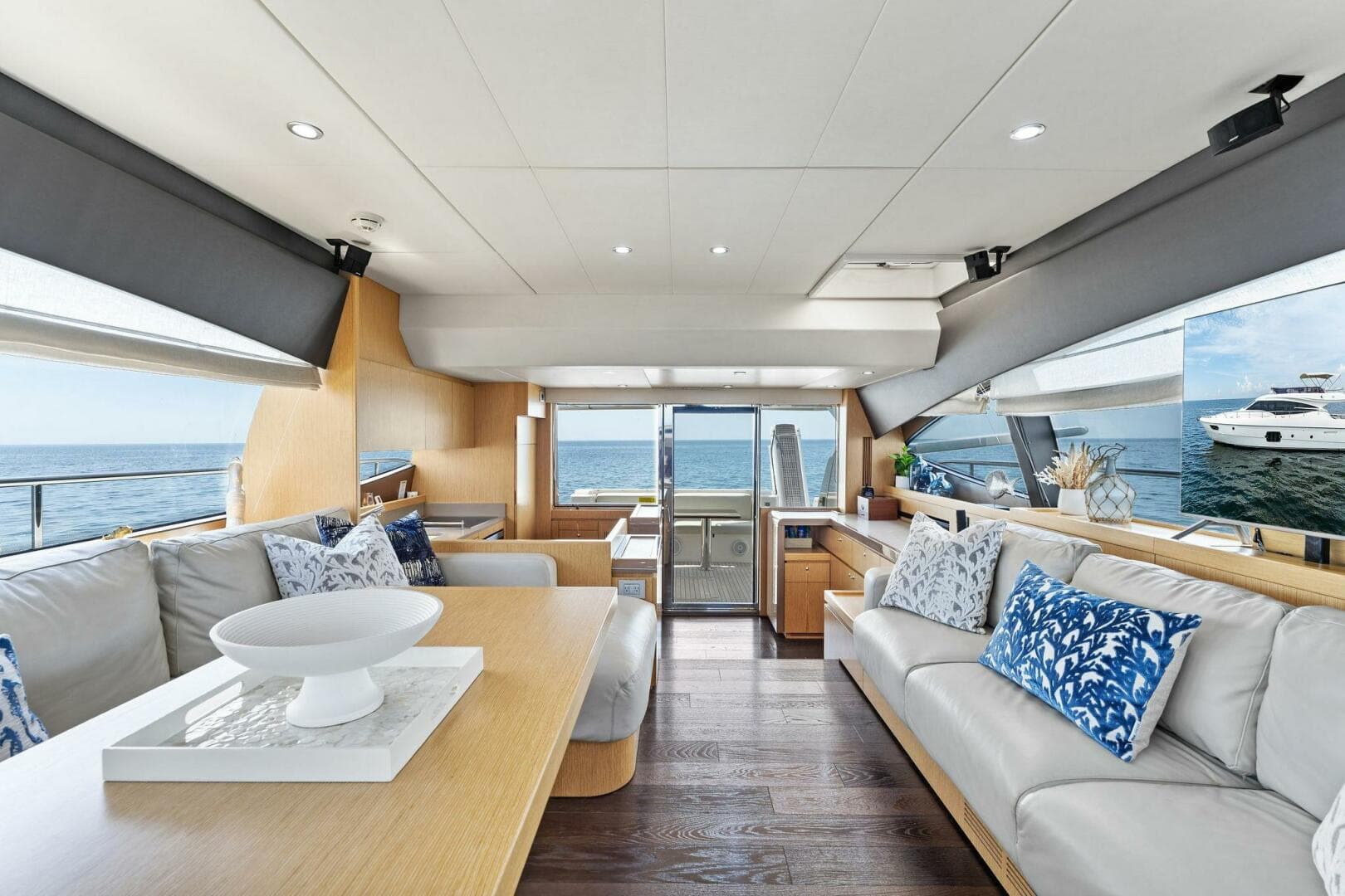 2013 Ferretti Yachts 620 — photo 7