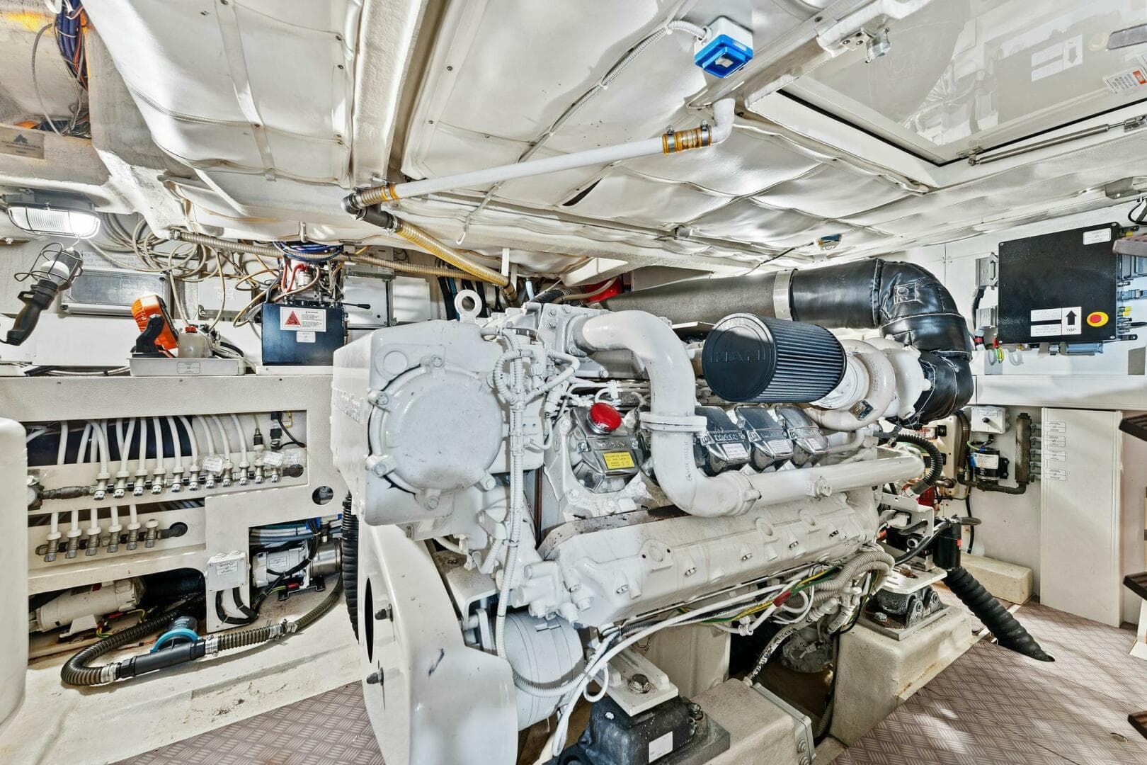 2013 Ferretti Yachts 620 — photo 63