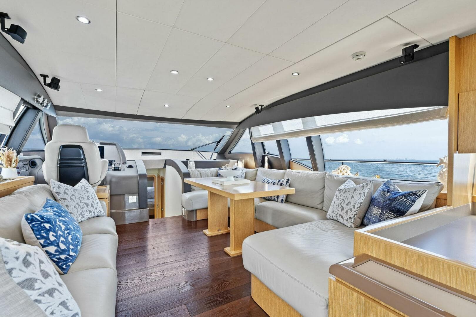2013 Ferretti Yachts 620 — photo 4