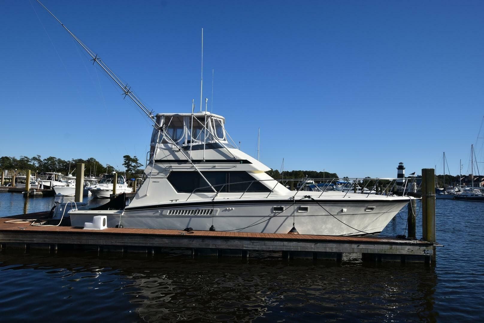 1988 Hatteras 48 Convertible — photo 1