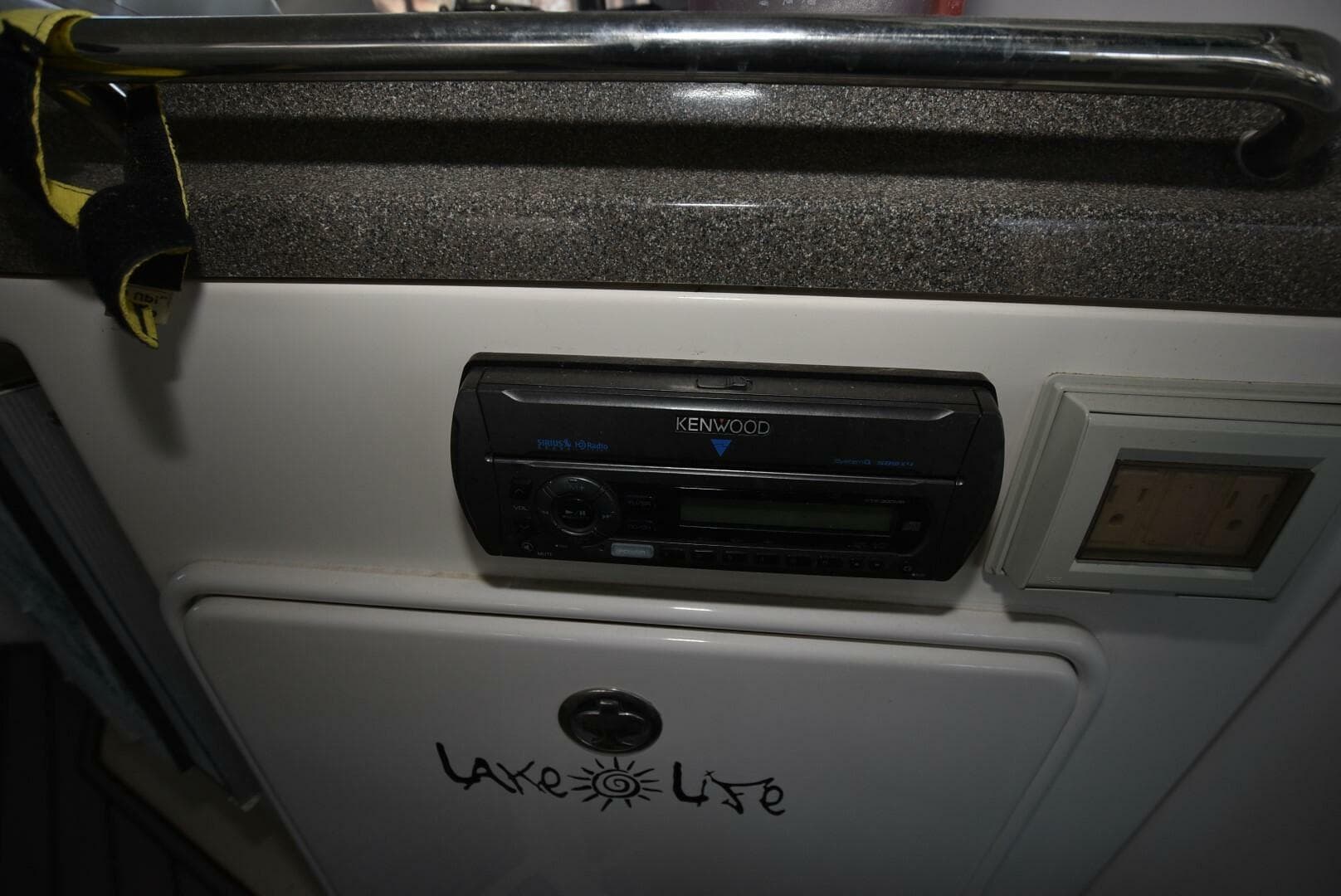 2007 Regal Commodore 4060 — photo 18