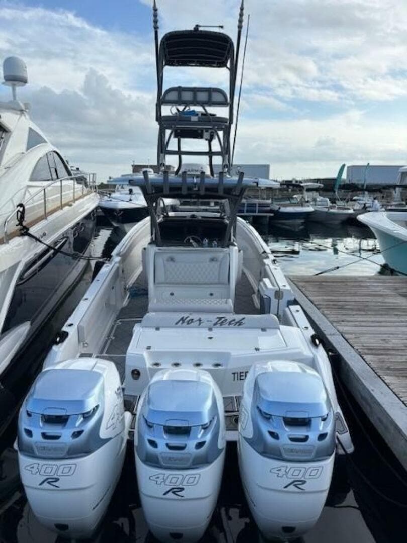 2020 Nor-Tech 390 Sport — photo 2