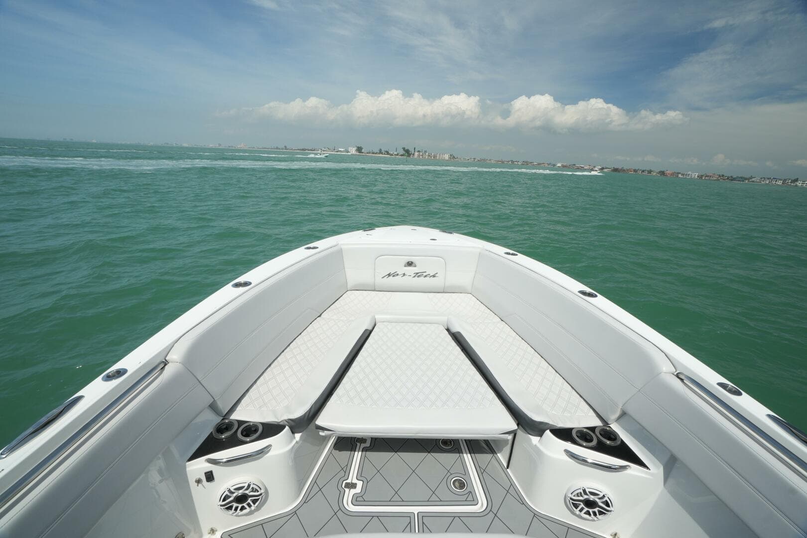 2020 Nor-Tech 390 Sport — photo 41