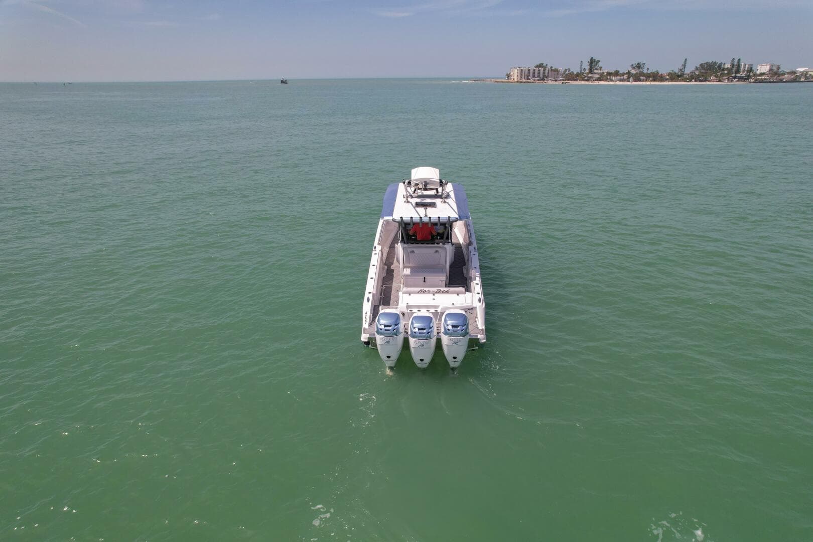 2020 Nor-Tech 390 Sport — photo 10