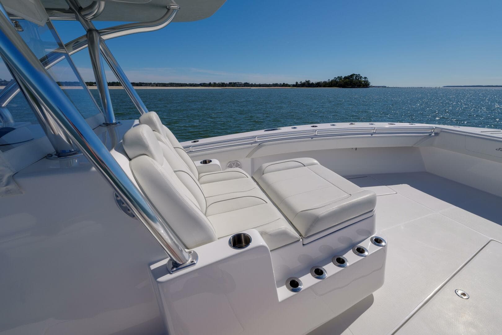 2023 Seahunter 38 Cts — photo 16