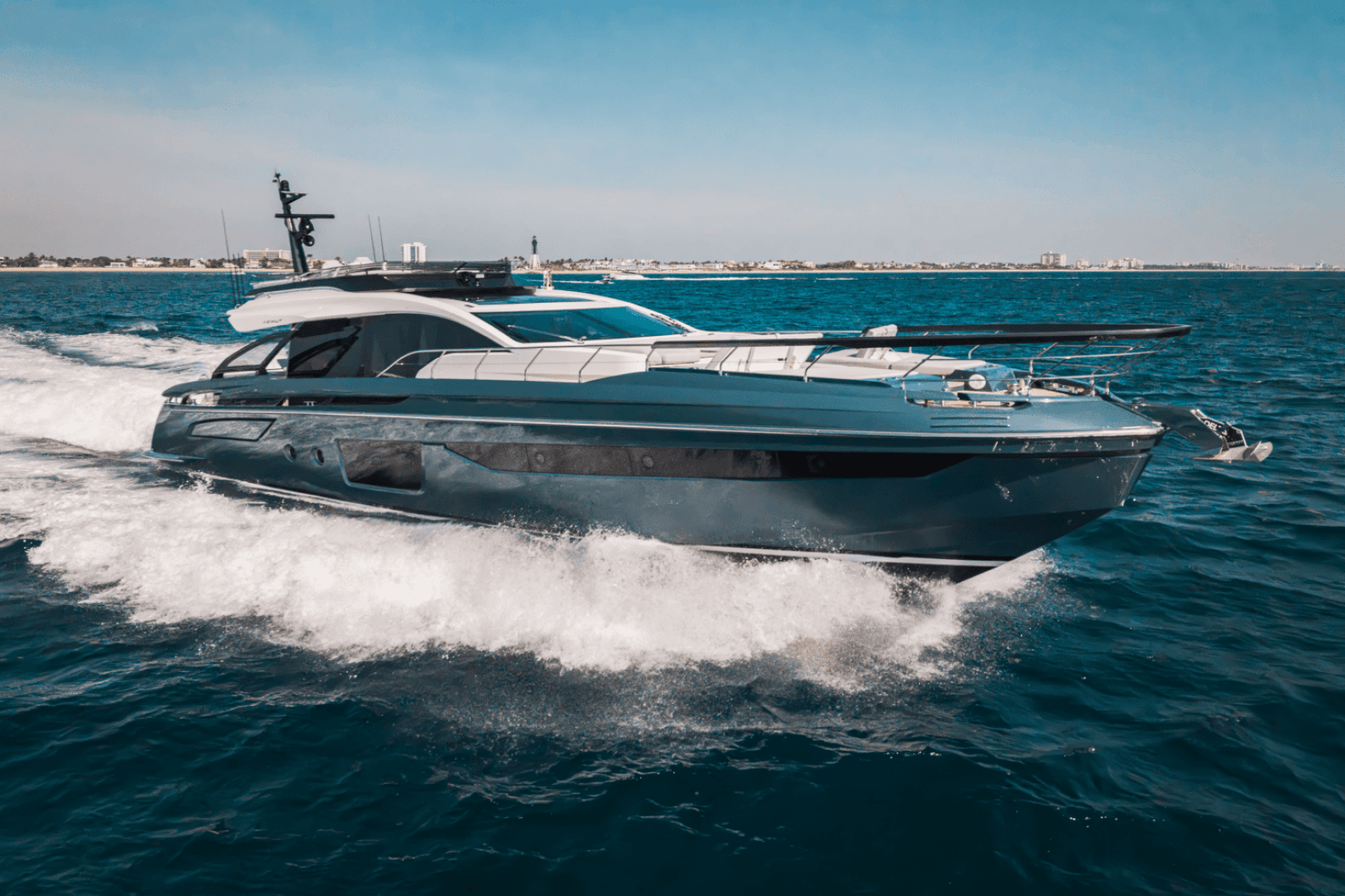 2025 Azimut S8 — photo 1