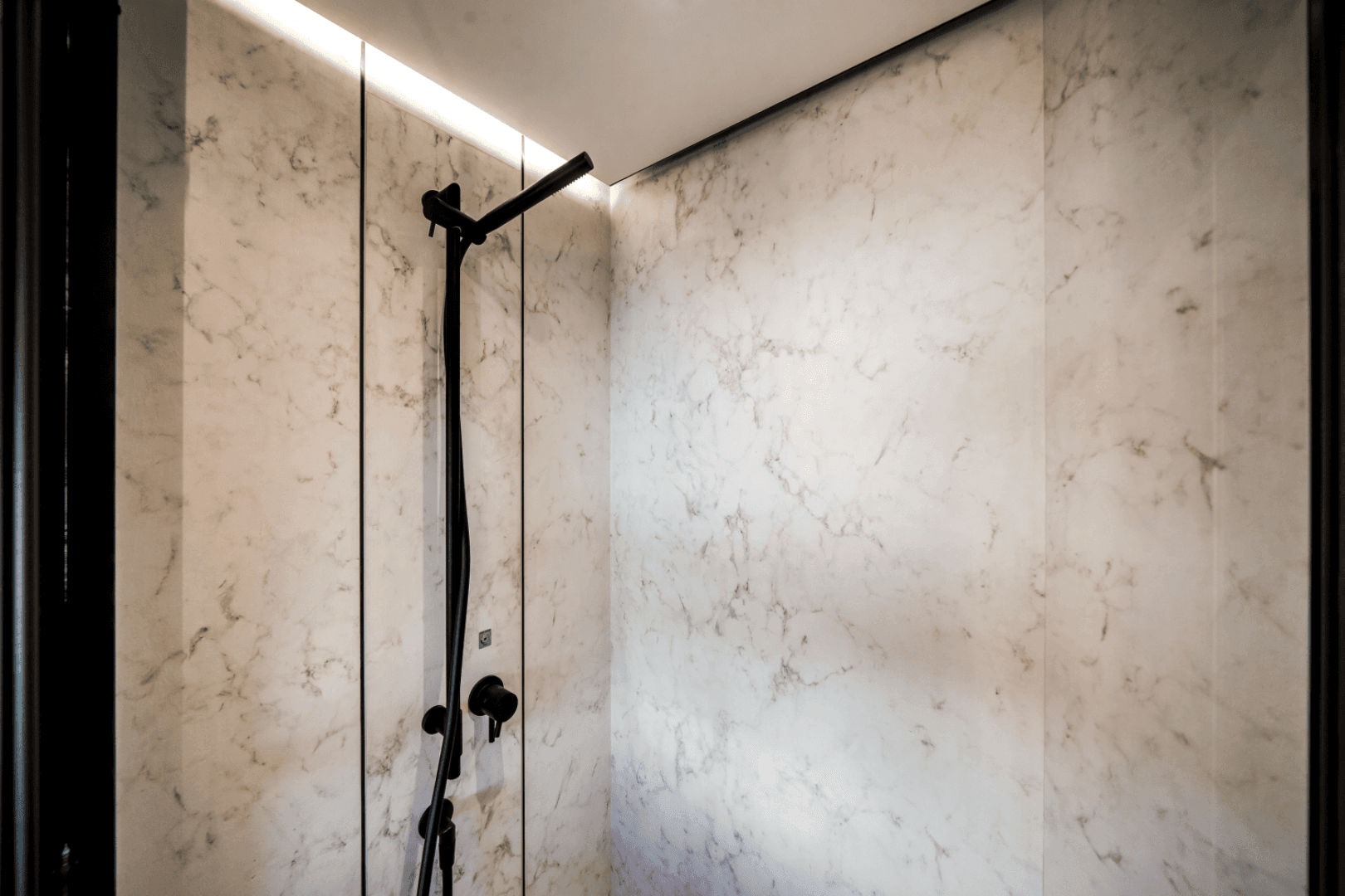 2025 Azimut S8 — photo 61