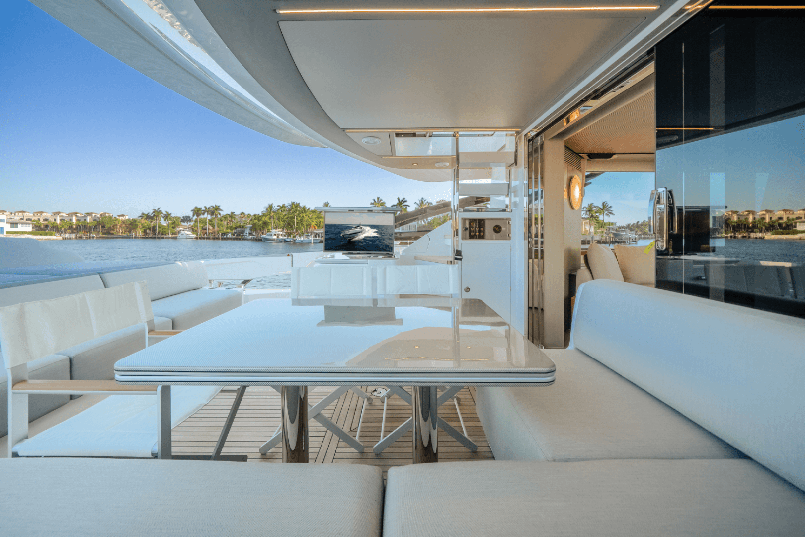 2025 Azimut S8 — photo 21