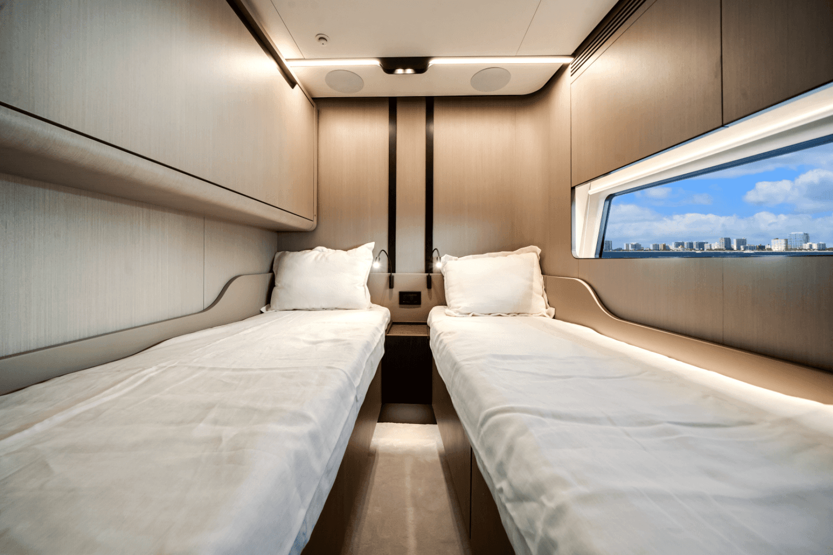 2025 Azimut S8 — photo 64