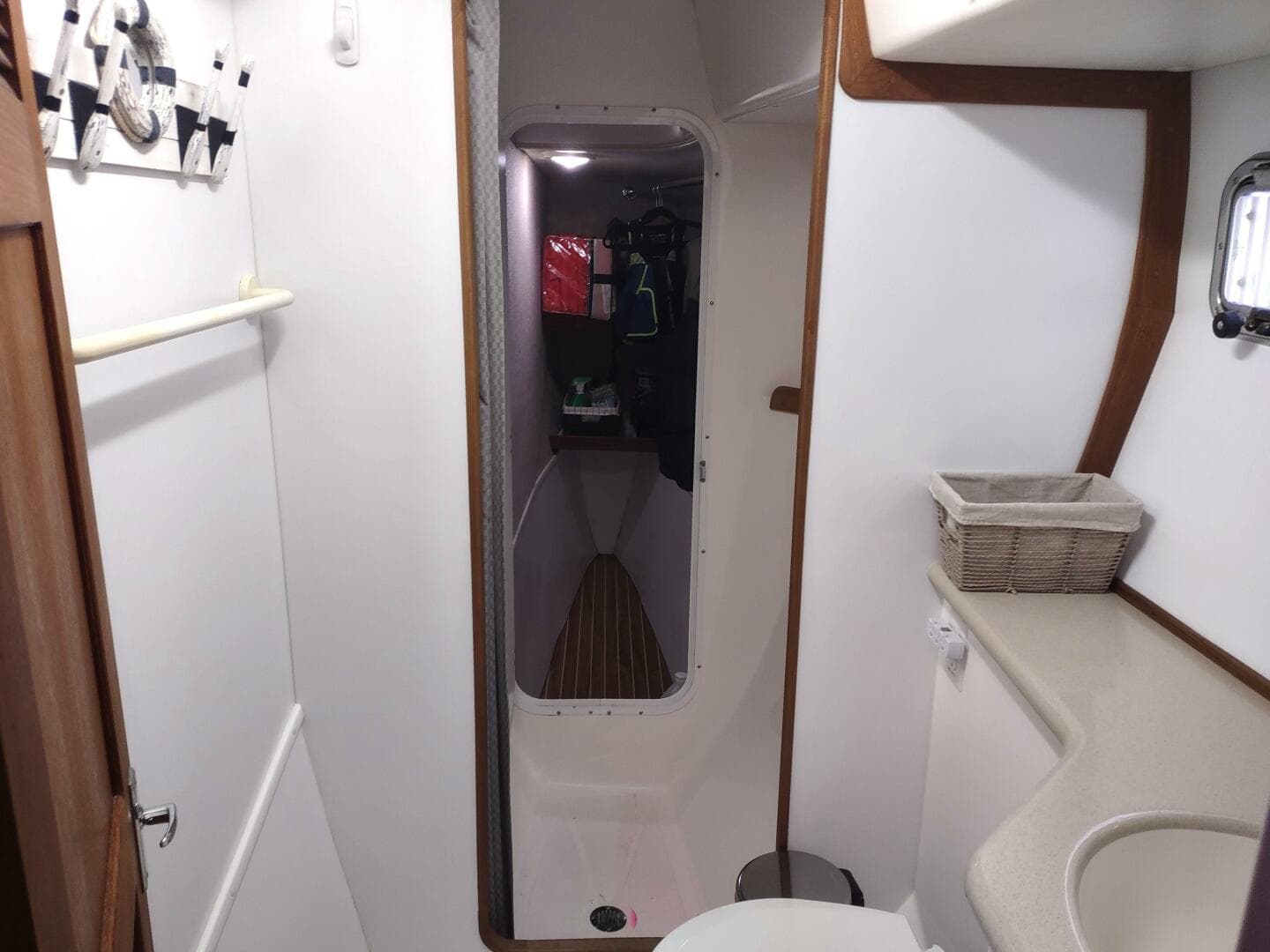 2002 Endeavour Catamaran Trawlercat 36 — photo 52